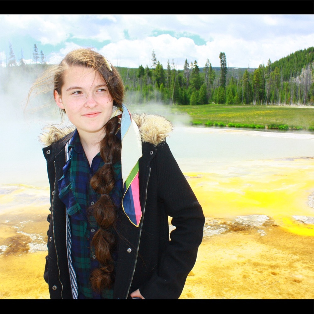 Meet your Posher, Naomi